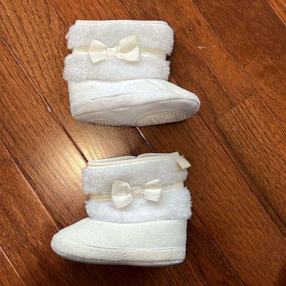 Baby Girls white booties, walker
